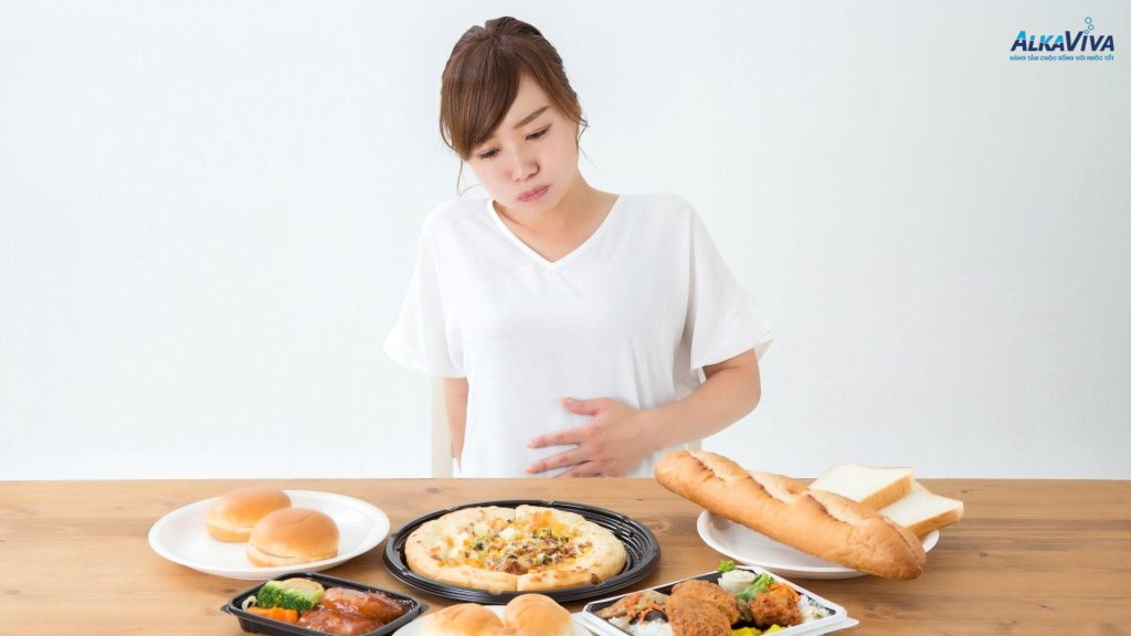 Bệnh dạ dày: Dấu hiệu, nguyên nhân và cách cải thiện trào ngược dạ dày hiệu quả