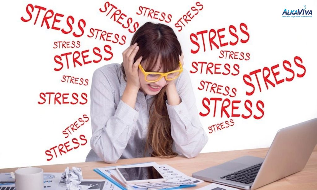 Bệnh dạ dày: Dấu hiệu, nguyên nhân và cách cải thiện trào ngược dạ dày hiệu quả