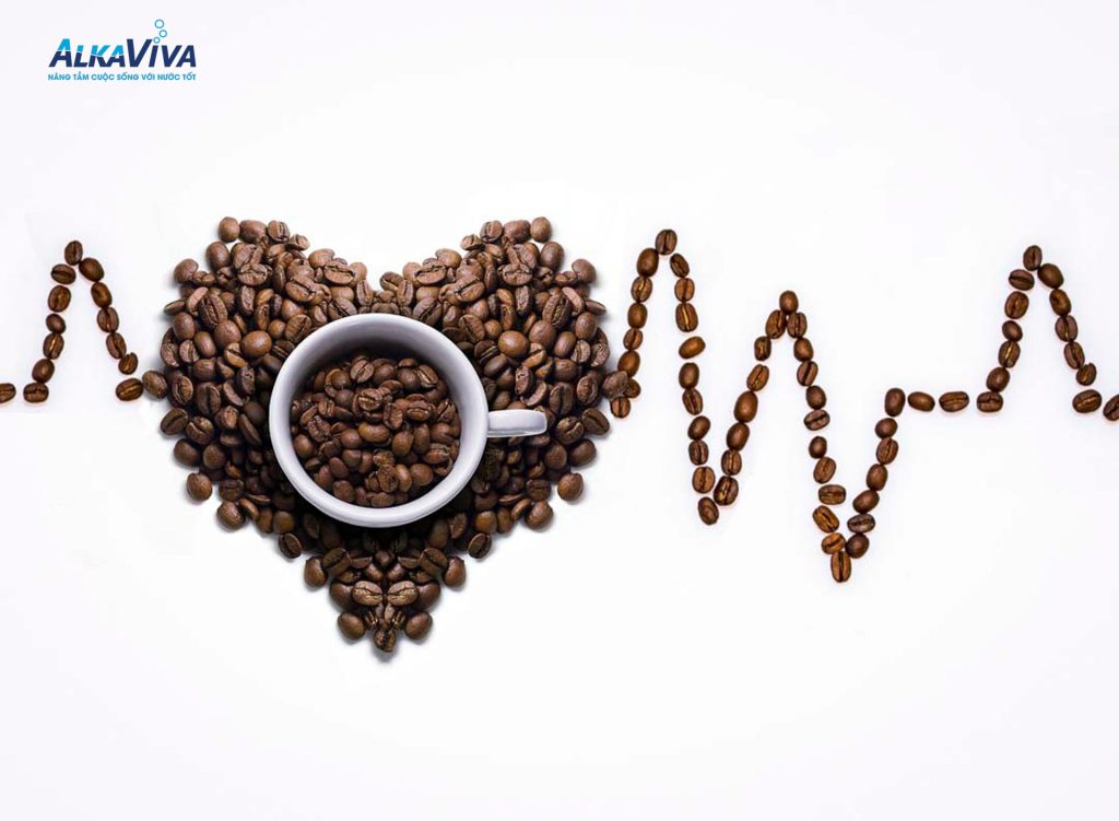 Uống cà phê có tác dụng gì cho sức khỏe? 10 lợi ích khoa học của cà phê đối với cơ thể